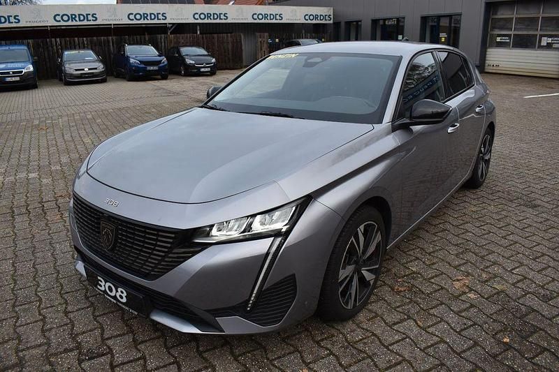 Grau Gebraucht 2022 Peugeot 308 Allure Limousine | 19.950 € (Teuer) - Bild 1/4