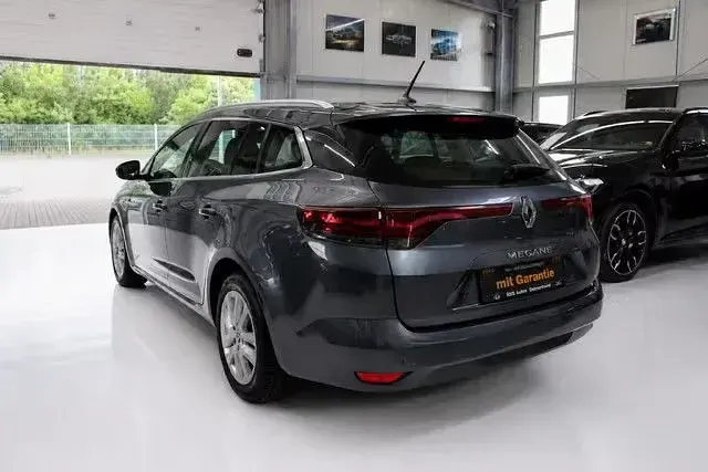 Gebraucht Renault Mégane II Business 116 PS (85 kW) 2023 Grau Limousine
