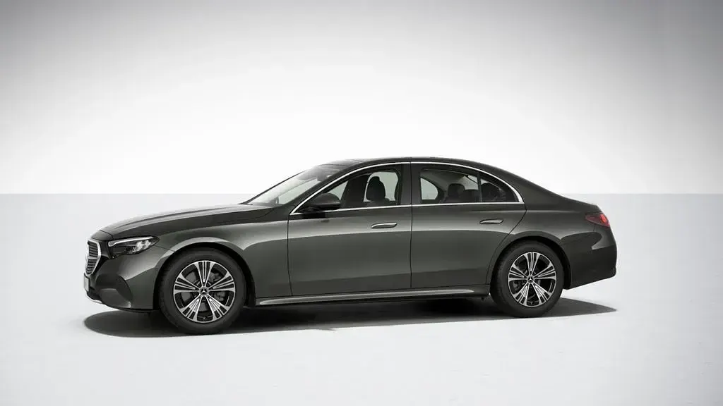 Gebraucht Mercedes E220 Avantgarde 197 PS (144 kW) 2025 Graphitgrau Limousine