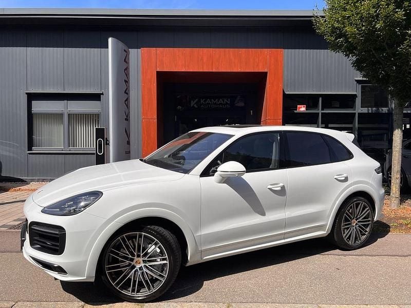 Weiß Gebraucht 2019 Porsche Cayenne S Sport SUV | 59.500 € (Fairer Preis) - Bild 1/4