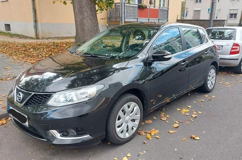 Gebraucht Nissan Pulsar Visia 116 PS (85 kW) 2015 Schwarz Limousine