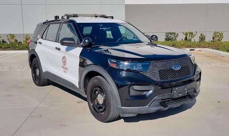 Schwarz Gebraucht 2020 Ford Explorer SUV | 23.990 € - Bild 1/4