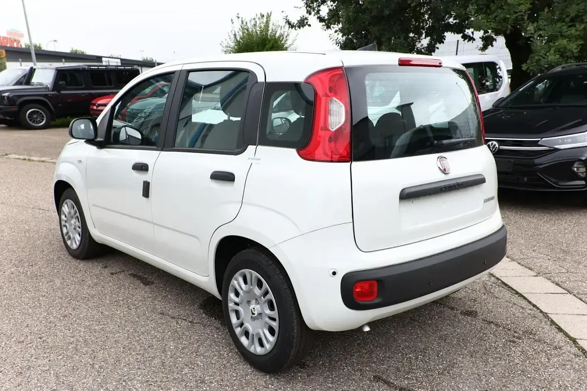 Ny Fiat Panda 69 HK (50 kW) 2025 Sort Hatchback
