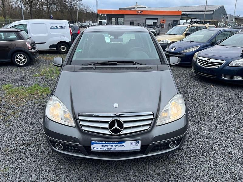Gebraucht Mercedes A160 95 PS (69 kW) 2010 Grau Kleinwagen