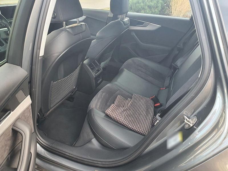 Usata Audi A4 Performance 150 CV (110 kW) 2019 Grigio Station wagon