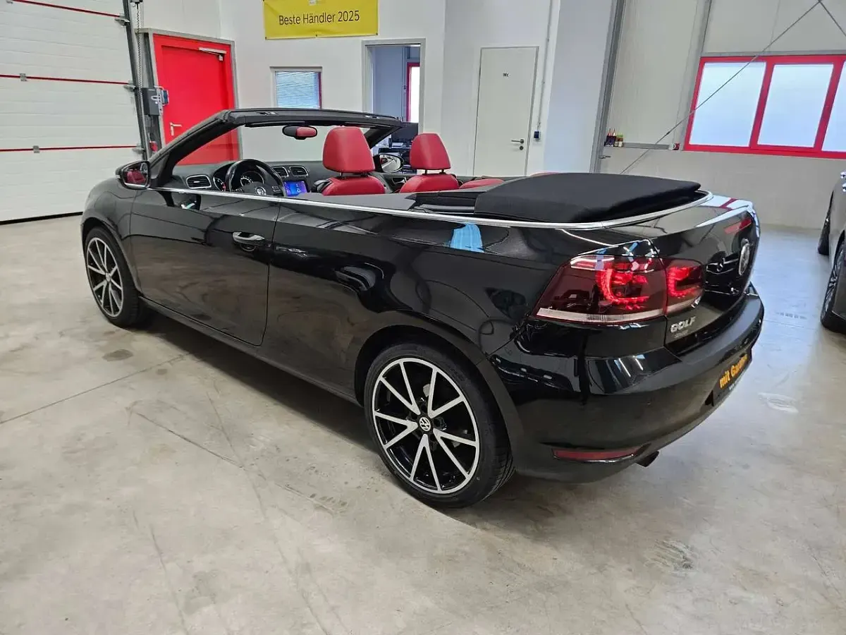 Gebraucht VW Golf Cabriolet Exclusive 105 PS (77 kW) 2012 Deep black perleffekt Cabrio