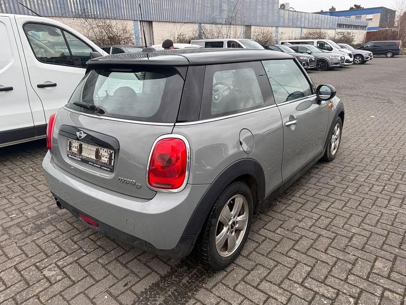 Gebraucht Mini Cooper 116 PS (85 kW) 2017 Grau Kleinwagen