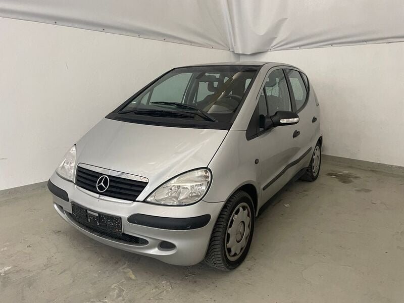 Silber Gebraucht 2004 Mercedes A140 Limousine | 2.888 € - Bild 1/4