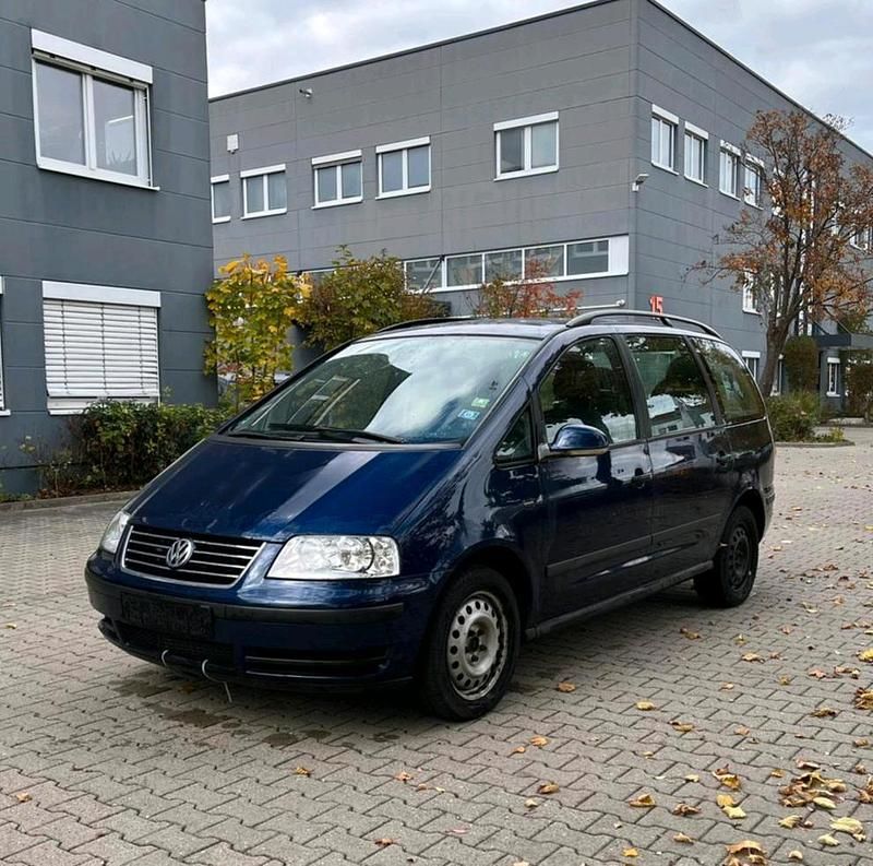 Blau Gebraucht 2009 VW Sharan Van / Kleinbus | 1.600 € (Superpreis) - Bild 1/4