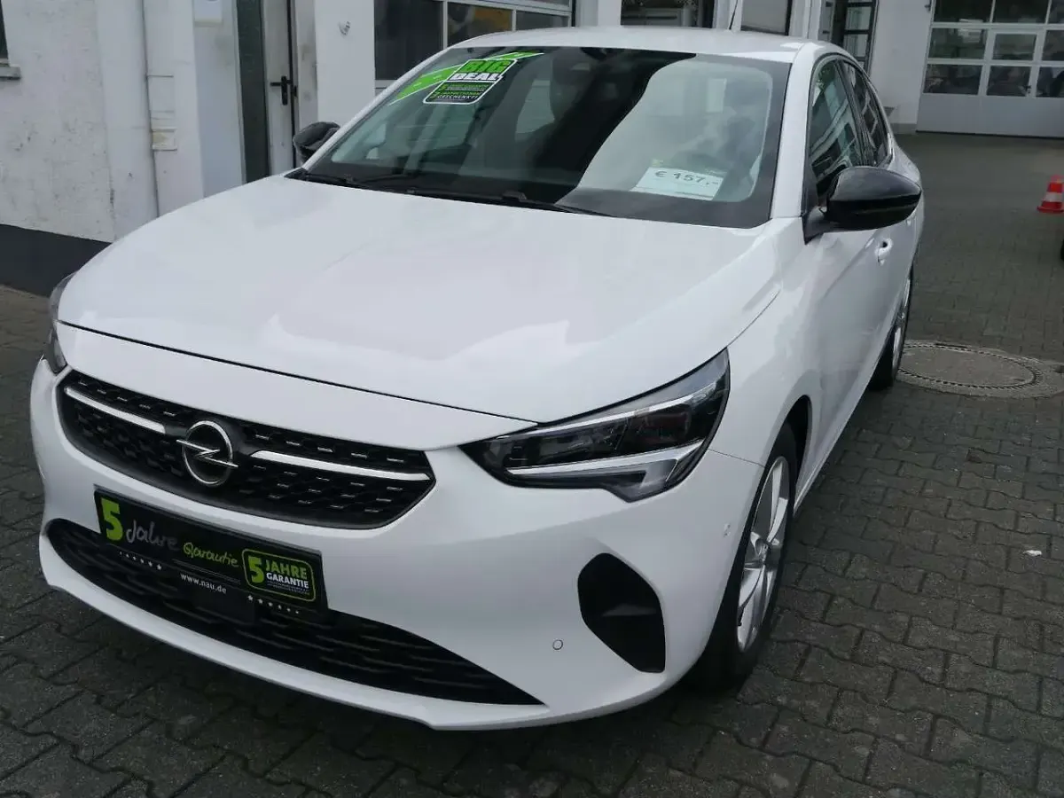 Gebraucht Opel Corsa Elegance 75 PS (55 kW) 2023 Jade weiss/arktis weiss Kleinwagen