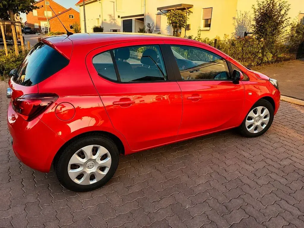 Gebraucht Opel Corsa Edition 70 PS (51 kW) 2017 Rot Kleinwagen