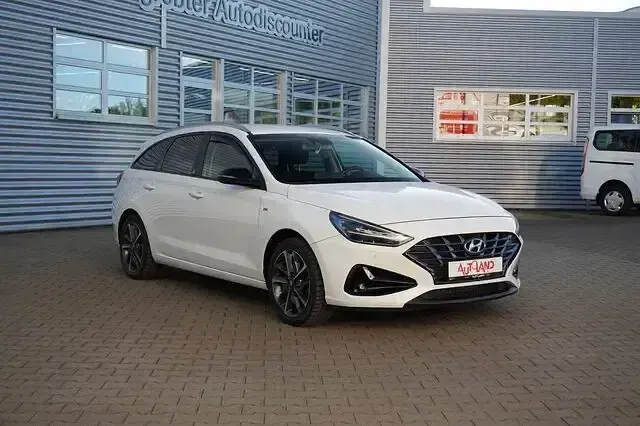 Gebraucht Hyundai i30 Edition 30 160 PS (117 kW) 2021 Weiß Kombi