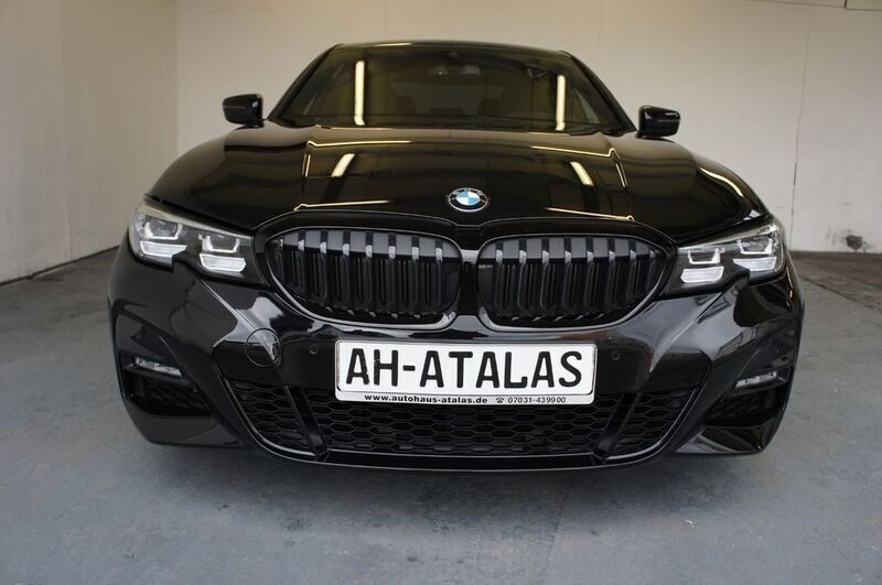 Second-hand BMW 320 Performance 190 CP (139 kW) 2020 Negru Berlinǎ