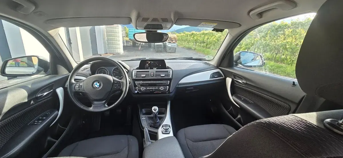 Gebraucht BMW 116 116 PS (85 kW) 2016 Silber Kleinwagen