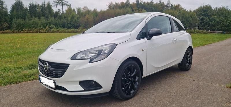 Weiß Gebraucht 2017 Opel Corsa Color Edition Kleinwagen | 8.200 € (Fairer Preis) - Bild 1/4