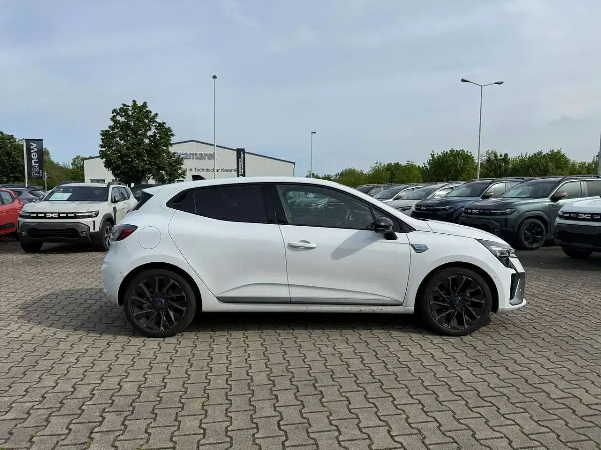 Gebraucht Renault Clio Esprit Alpine 91 PS (66 kW) 2025 Gletscherweiss Kleinwagen