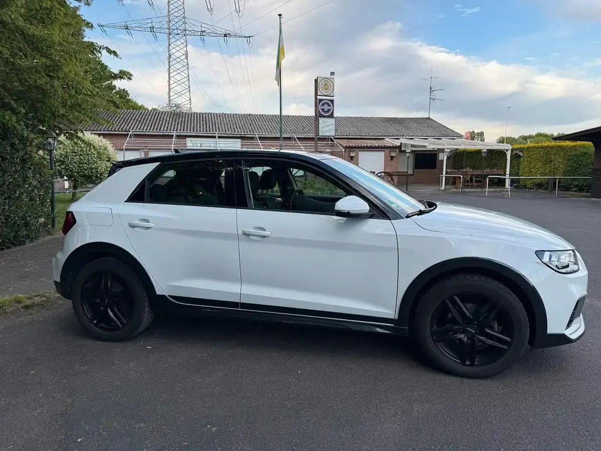 Gebraucht Audi A1 95 PS (69 kW) 2020 Weiß SUV