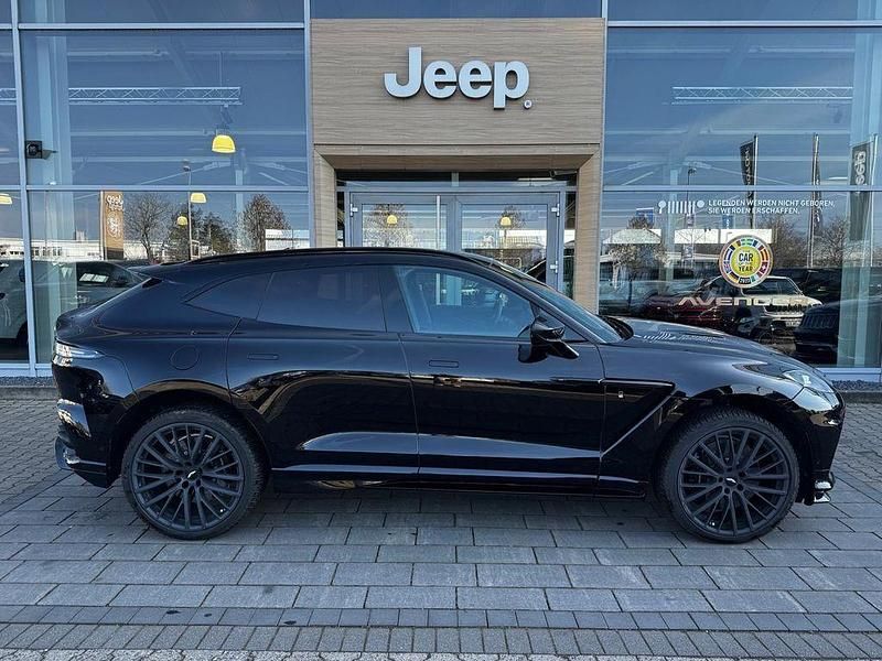 Gebraucht Aston Martin DBX 707 PS (519 kW) 2024 Schwarz SUV