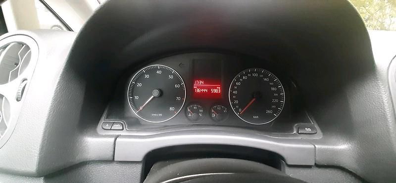 Grau Gebraucht 2006 VW Golf Plus Cross Van / Kleinbus | 2.900 € (Guter Preis) - Bild 1/4
