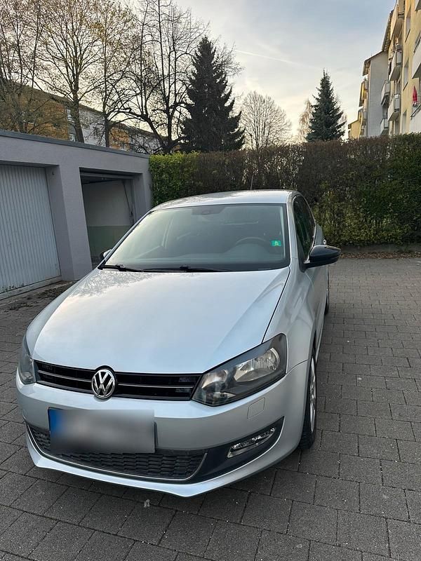 Gebraucht VW Polo Style 69 PS (50 kW) 2012 Silber Kleinwagen