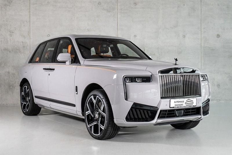 Grau Neu 2025 Rolls Royce Cullinan SUV | 612.850 € (Fairer Preis) - Bild 1/4