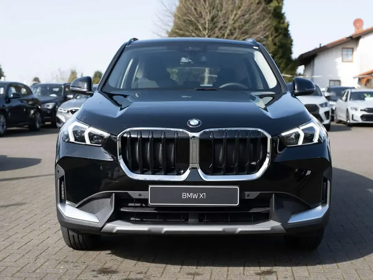 Nuevo BMW X1 Efficient Dynamics 136 CV (100 kW) 2025 Negro SUV