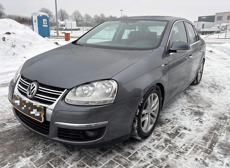 Gebraucht VW Jetta Comfortline 116 PS (85 kW) 2006 Grau Limousine