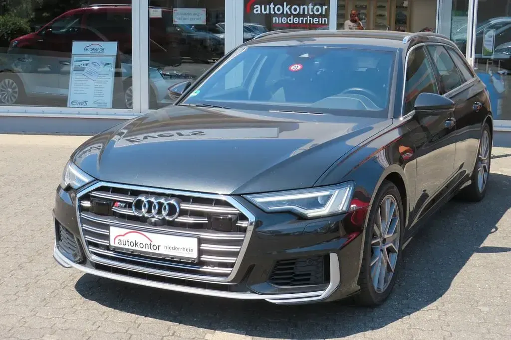 Gebraucht Audi S6 Sport 344 PS (253 kW) 2021 Grau Kombi