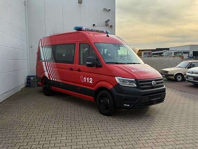 Neu VW Crafter 140 PS (102 kW) 2026 Rot Van