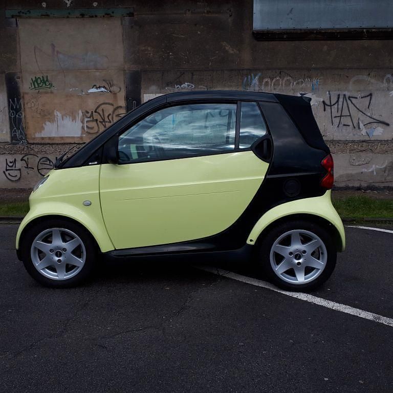 Gebraucht 2001 Smart ForTwo Cabrio Pulse Cabrio | 1.899 € (Guter Preis) - Bild 1/4