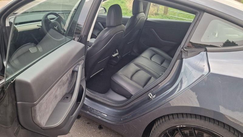 Gebraucht Tesla Model 3 377 kW (513 PS) 2021 Grau Limousine