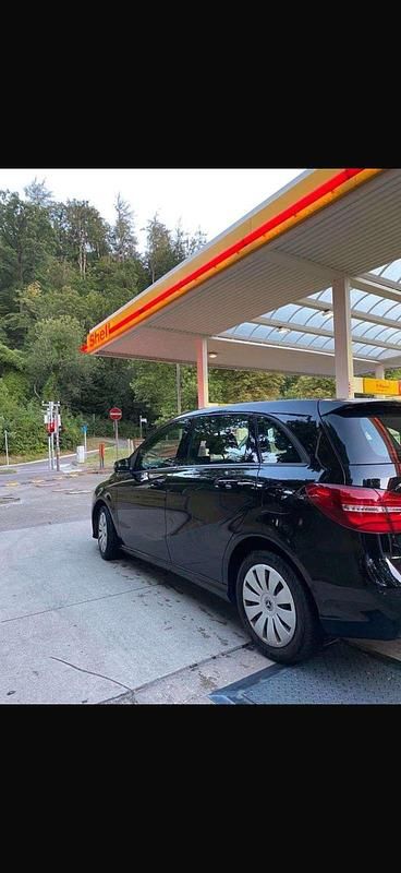 Gebraucht Mercedes 200 2017 Schwarz Kleinwagen