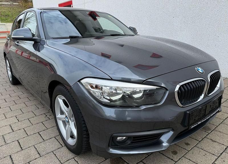 Gebraucht BMW 116 Advantage 116 PS (85 kW) 2015 Grau Kleinwagen