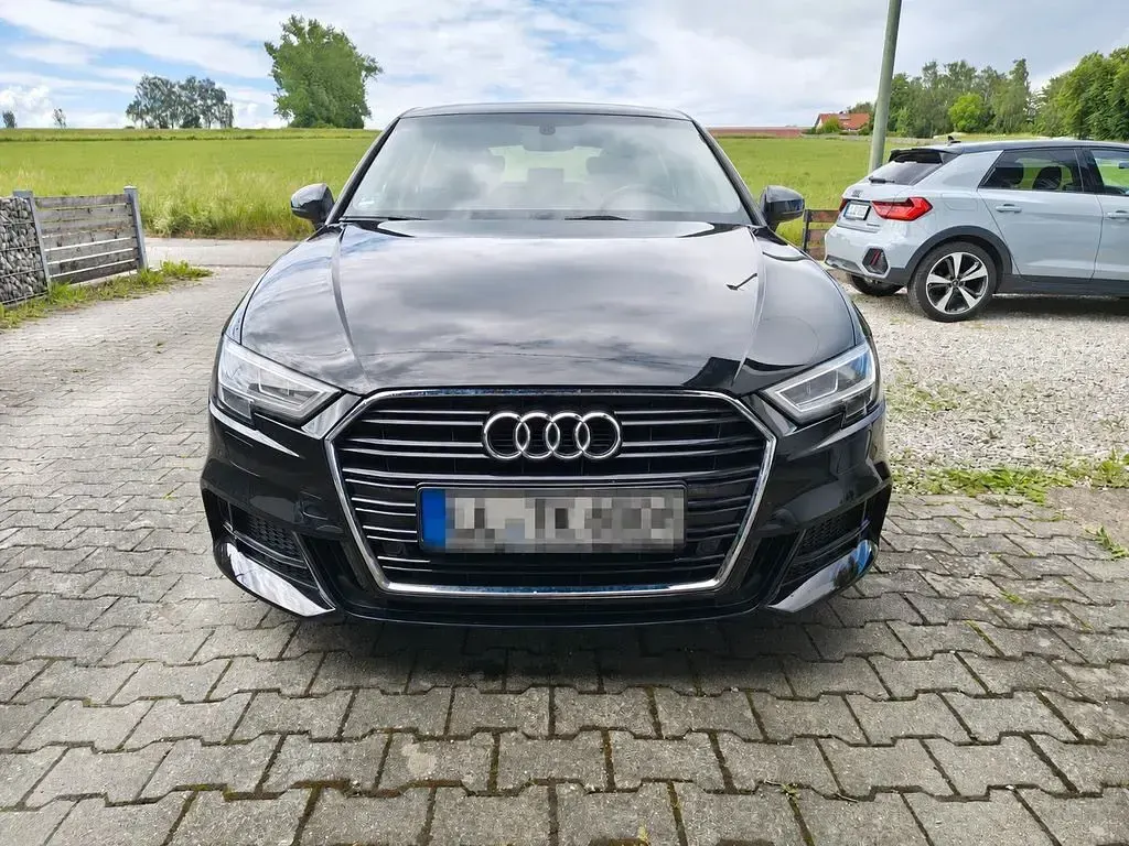 Gebraucht Audi A3 S-Line 150 PS (110 kW) 2019 Schwarz Limousine