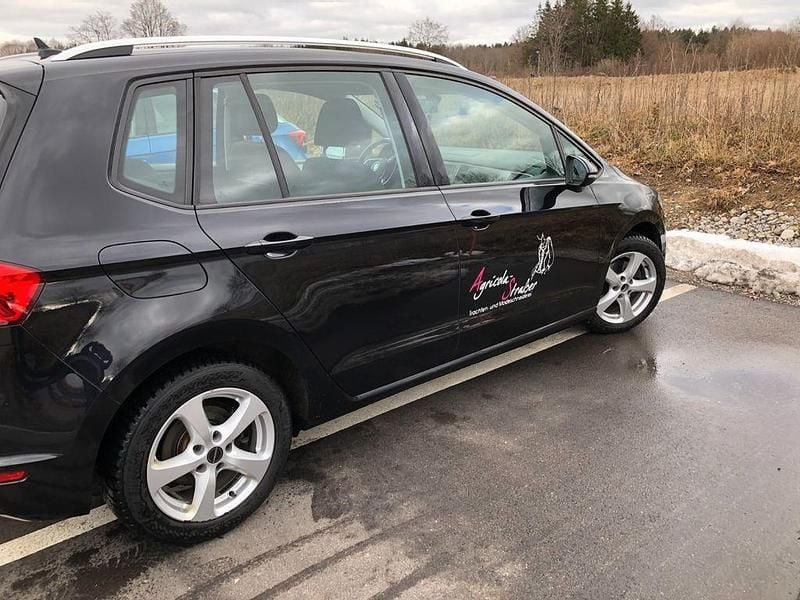 Gebraucht VW Golf Sportsvan Comfortline 150 PS (110 kW) 2015 Schwarz Van / Kleinbus