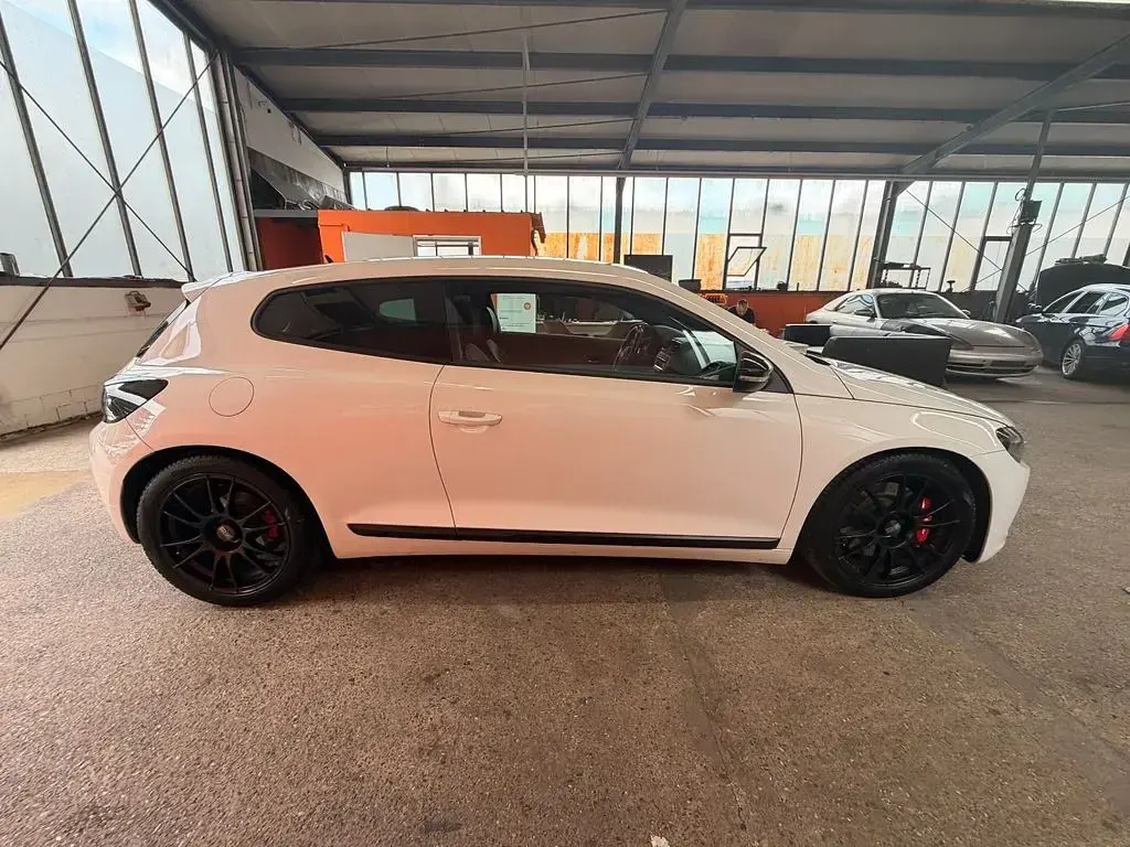 Gebraucht VW Scirocco Sport 211 PS (155 kW) 2010 Weiß Coupé