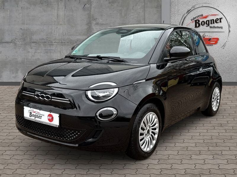 Schwarz Gebraucht 2022 Fiat 500e Action Limousine | 13.990 € (Fairer Preis) - Bild 1/4