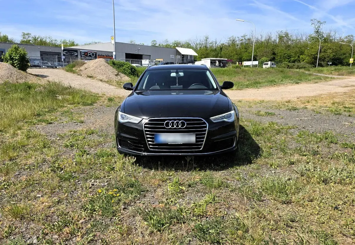 Gebraucht Audi A6 Sport 190 PS (139 kW) 2016 Schwarz Kombi