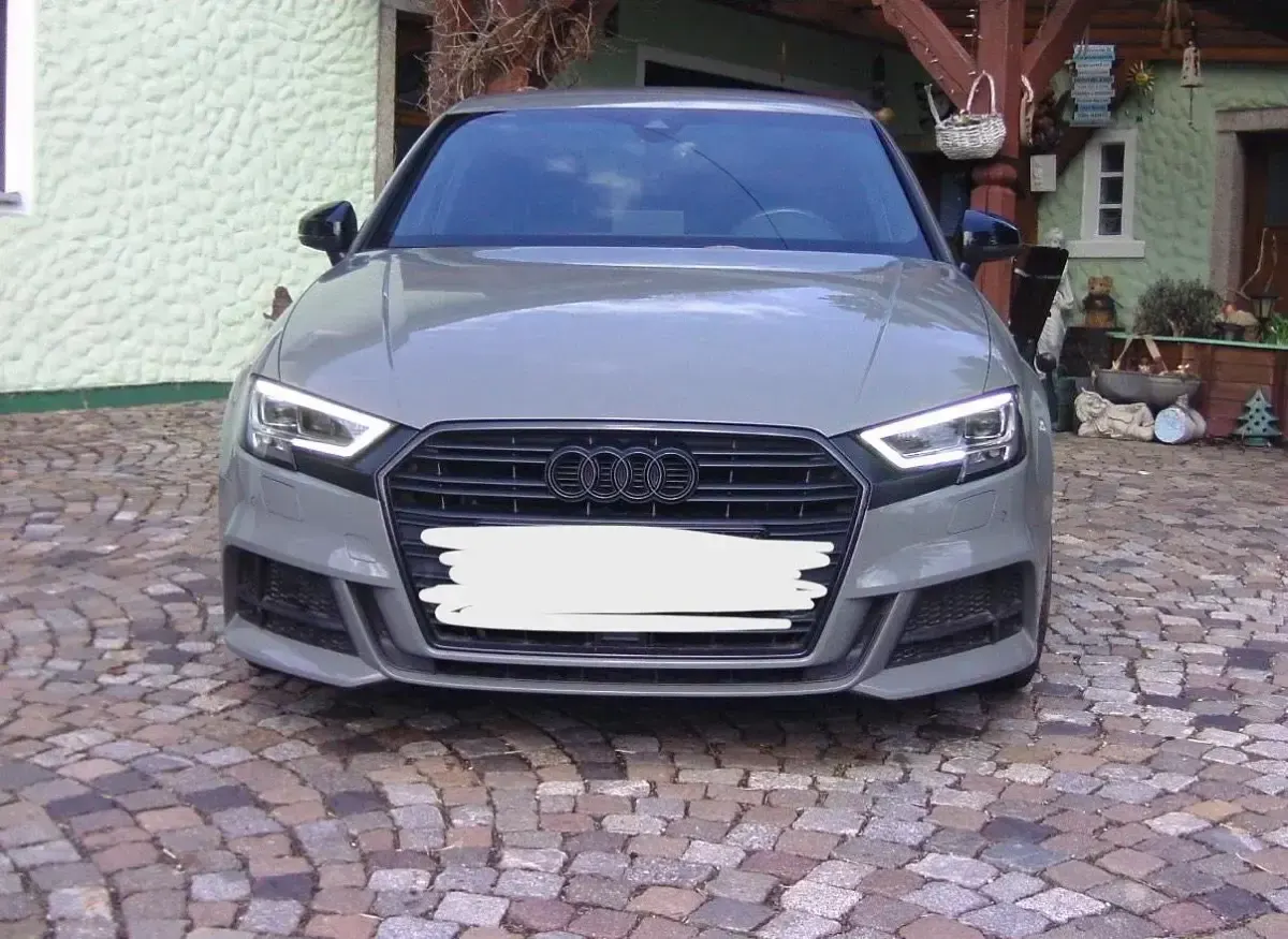 Używany Audi A3 Design 150 KM (110 kW) 2019 Szary Sedan/Limuzyna