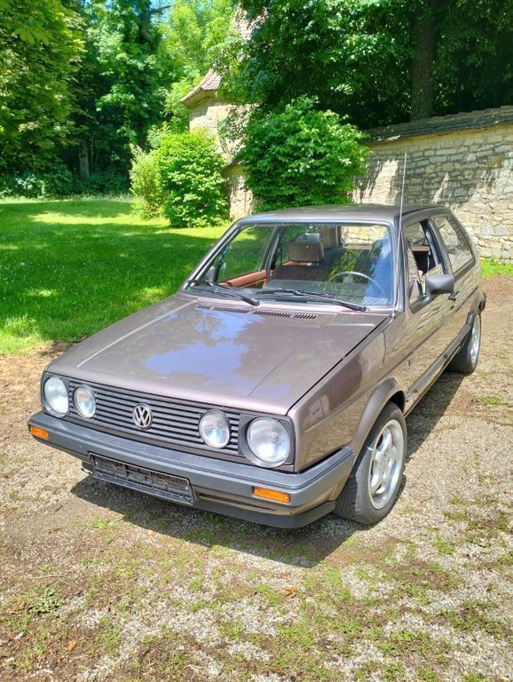 Grau Gebraucht 1984 VW Golf II Limousine | 6.200 € - Bild 1/4