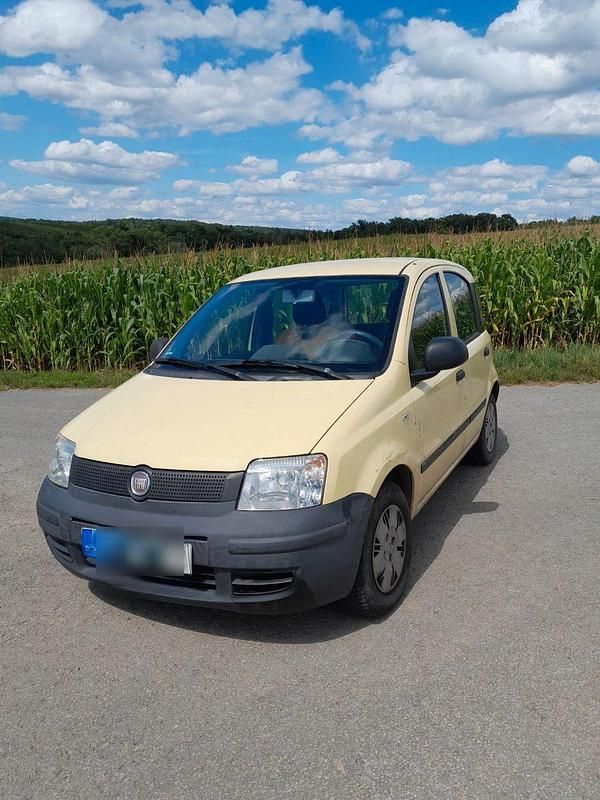 Gelb Gebraucht 2009 Fiat Panda Kleinwagen | 750 € - Bild 1/4