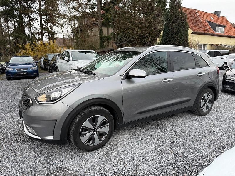 Gebraucht Kia Niro Vision 105 PS (77 kW) 2019 Grau SUV