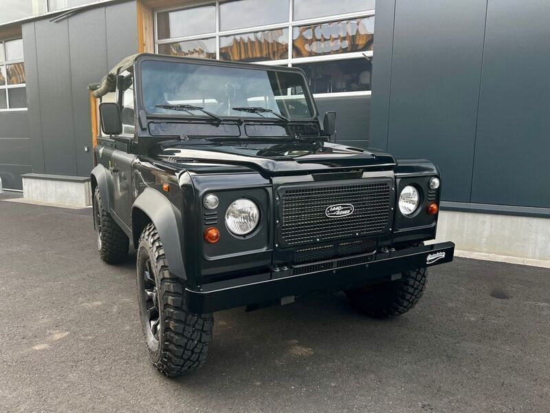 Gebraucht Land Rover Defender 122 PS (89 kW) 2005 Schwarz SUV