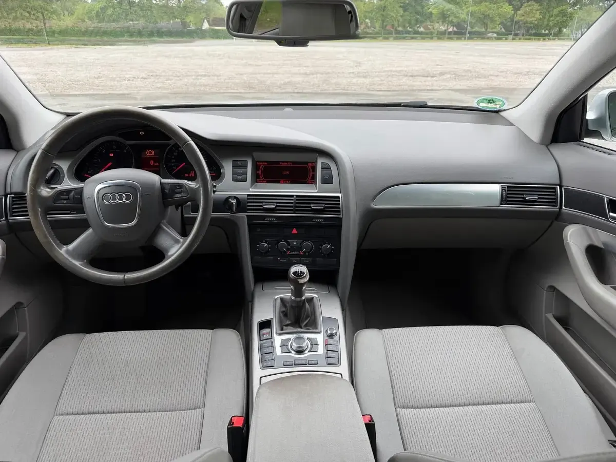 Gebraucht Audi A6 180 PS (132 kW) 2006 Silber Limousine