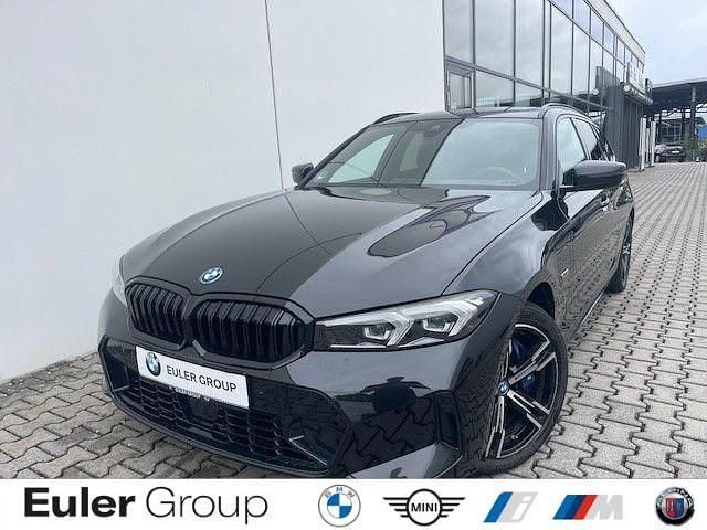 Schwarz Gebraucht 2022 BMW 330e Performance Kombi | 39.950 € (Etwas zu teuer) - Bild 1/4