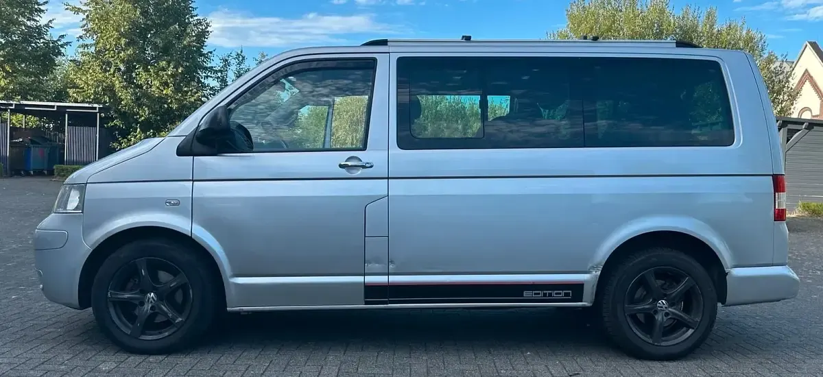 Gebraucht VW Caravelle 131 PS (96 kW) 2007 Grau Van