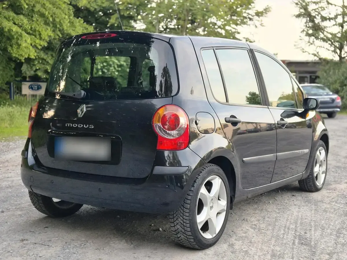 Gebraucht Renault Modus 112 PS (82 kW) 2005 Schwarz Van / Kleinbus