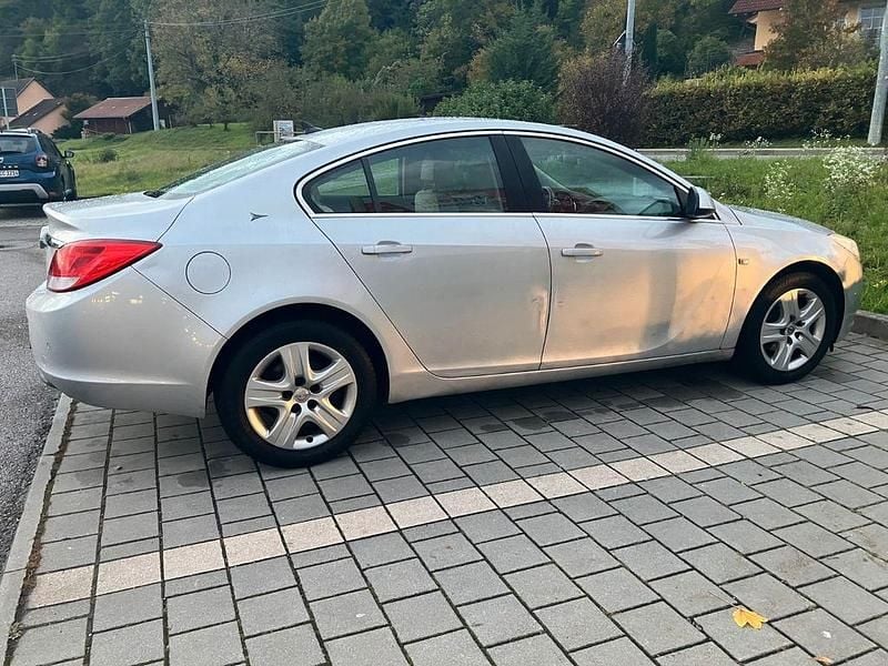 Gebraucht Opel Insignia 116 PS (85 kW) 2009 Grau Limousine