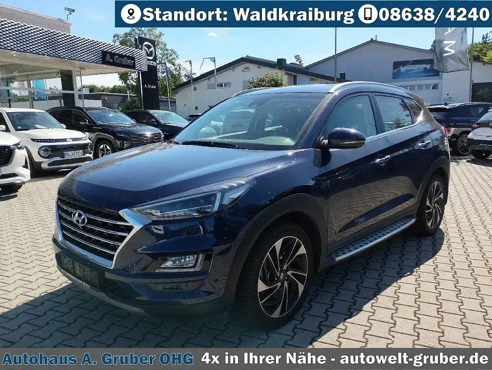 Gebraucht Hyundai Tucson Premium 177 PS (130 kW) 2019 Blau SUV