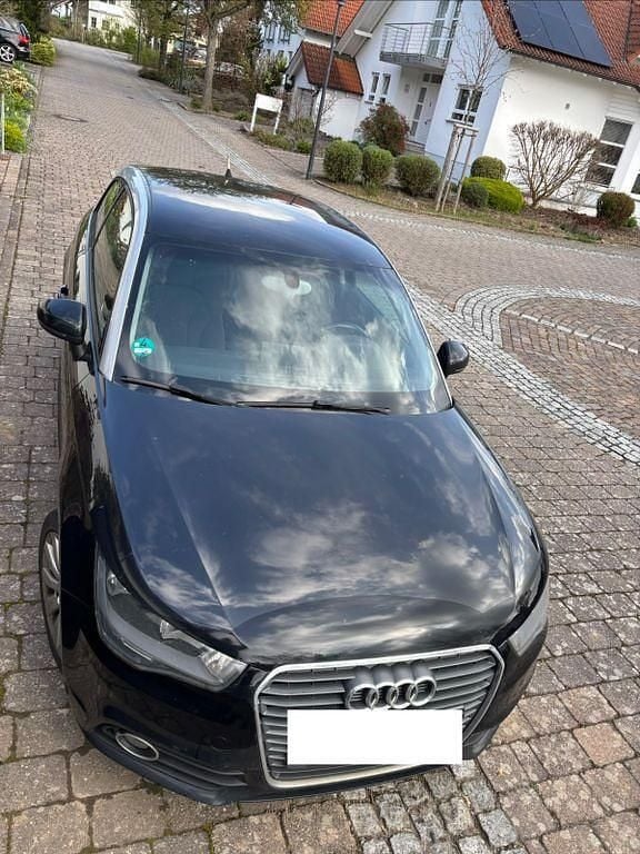 Gebraucht Audi A1 Ambition 105 PS (77 kW) 2012 Schwarz Kleinwagen